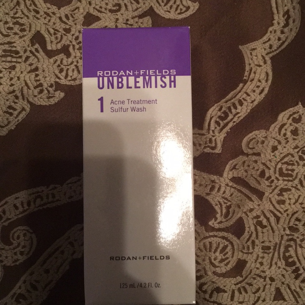 Unblemished face wash